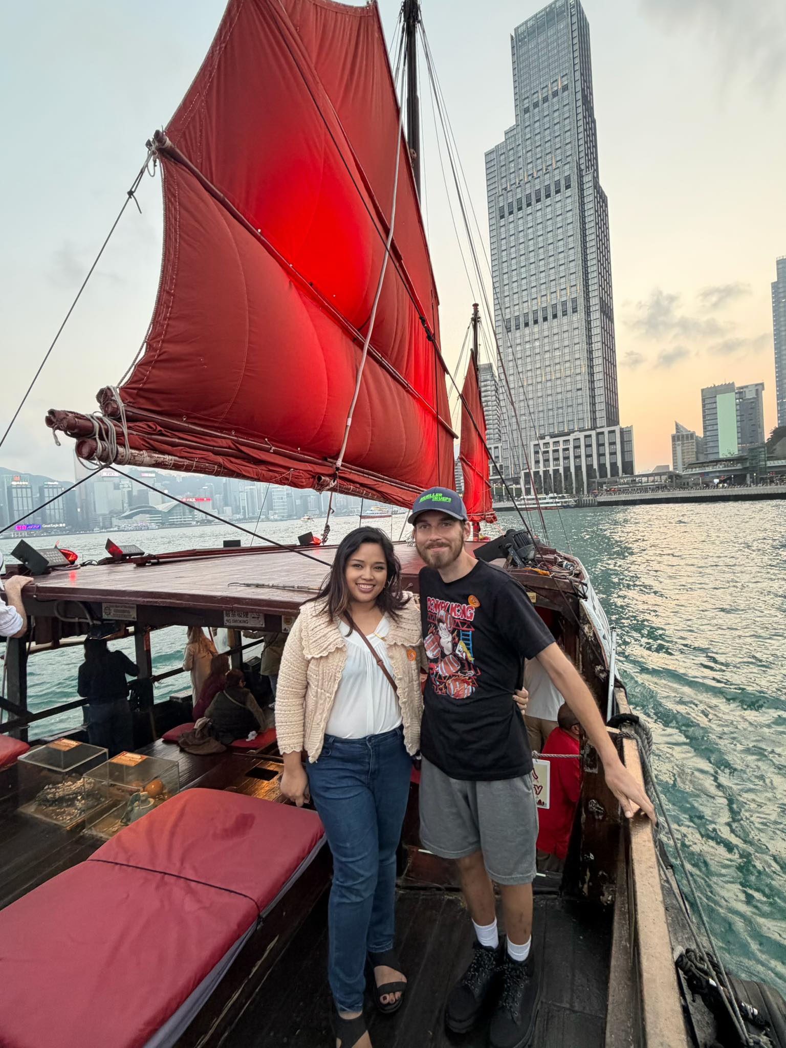 Hong Kong with Ate: A Reunion of Gratitude